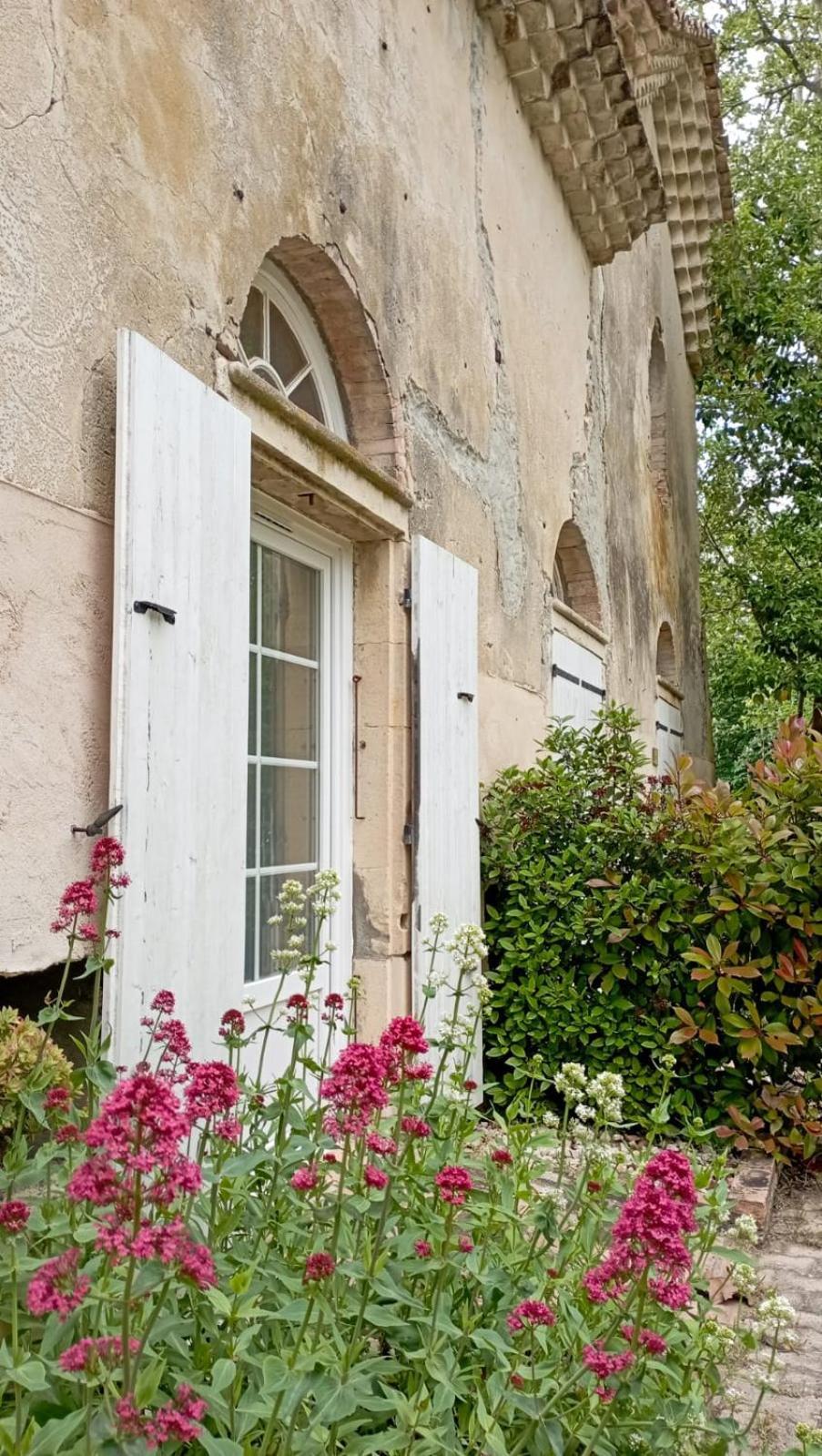 Gite De L'Orangerie Du Chateau De La Begude De Mazenc Kültér fotó